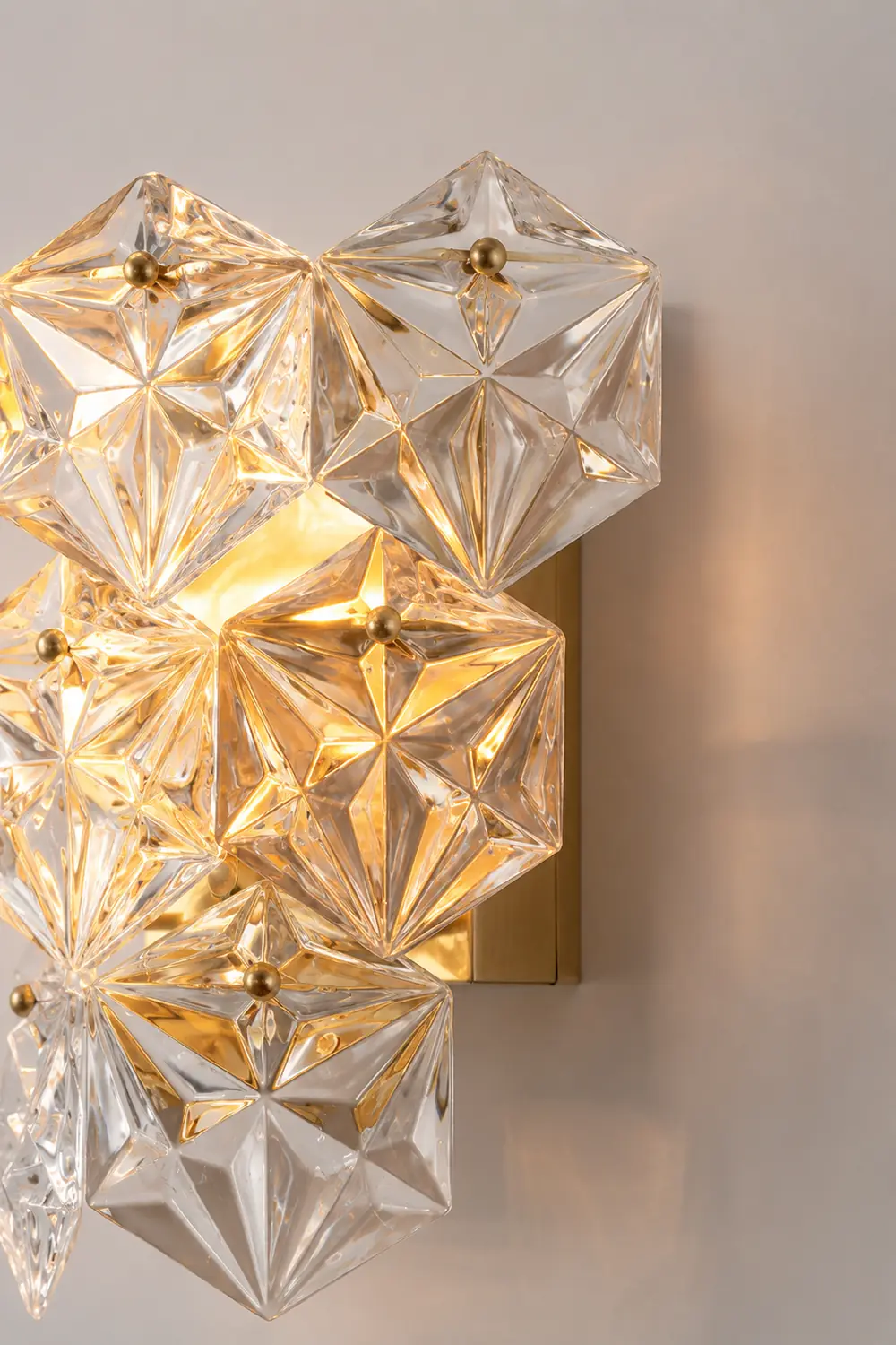 Snowflake Glass Wall Lamp - Lumpaz