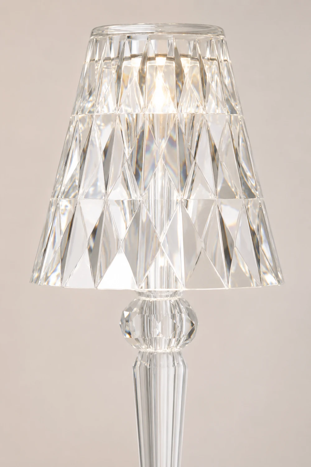 Sparkle Glam Built-in Battery Table Lamp - Lumpaz