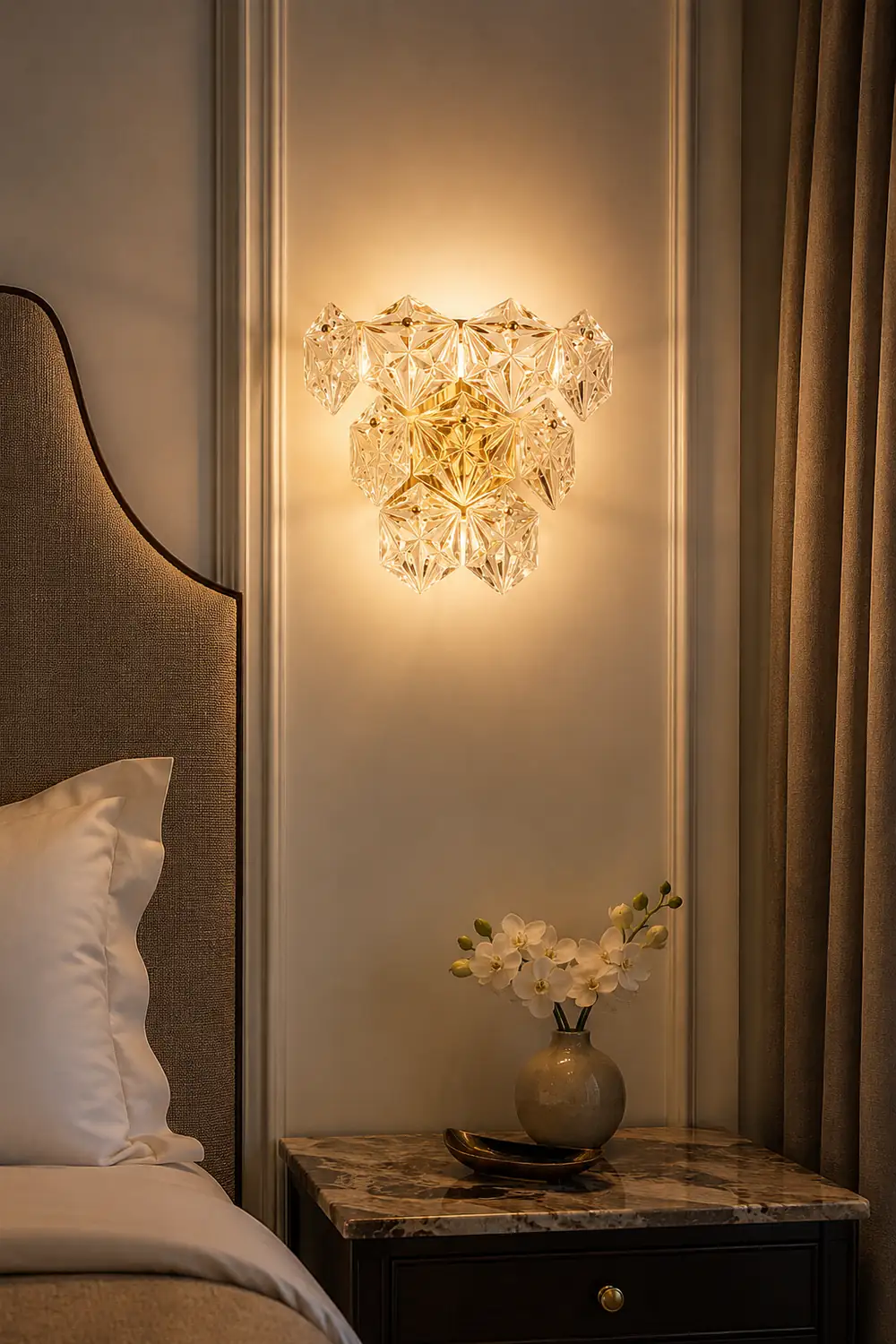 Snowflake Glass Wall Lamp - Lumpaz