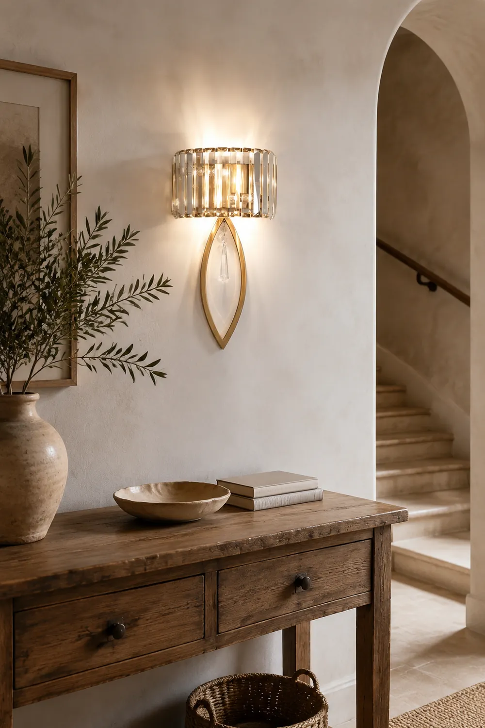 Arc Prismatic Crystal Wall Lamp - Lumpaz
