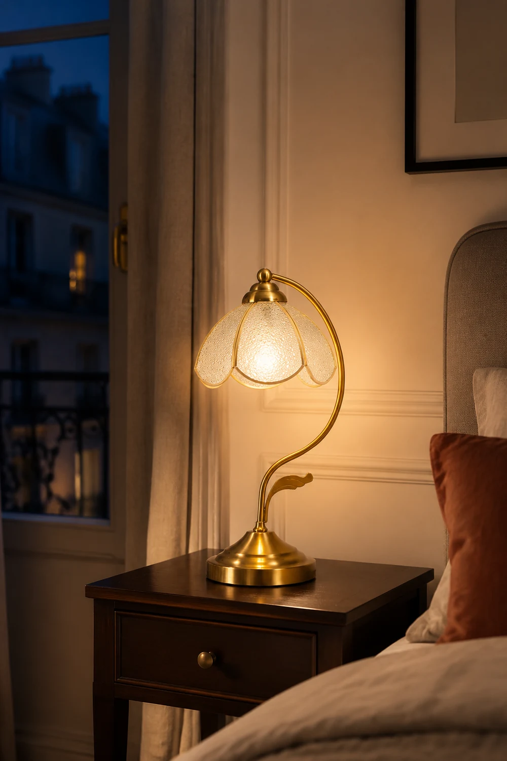 Vintage Tiffany Table Lamp - Lumpaz