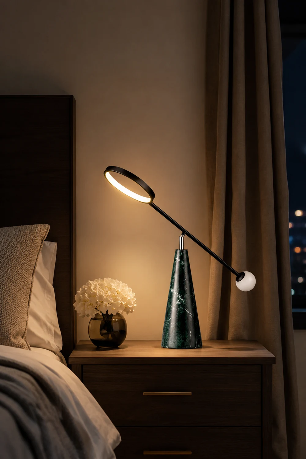 Orbit Table Lamp - Lumpaz