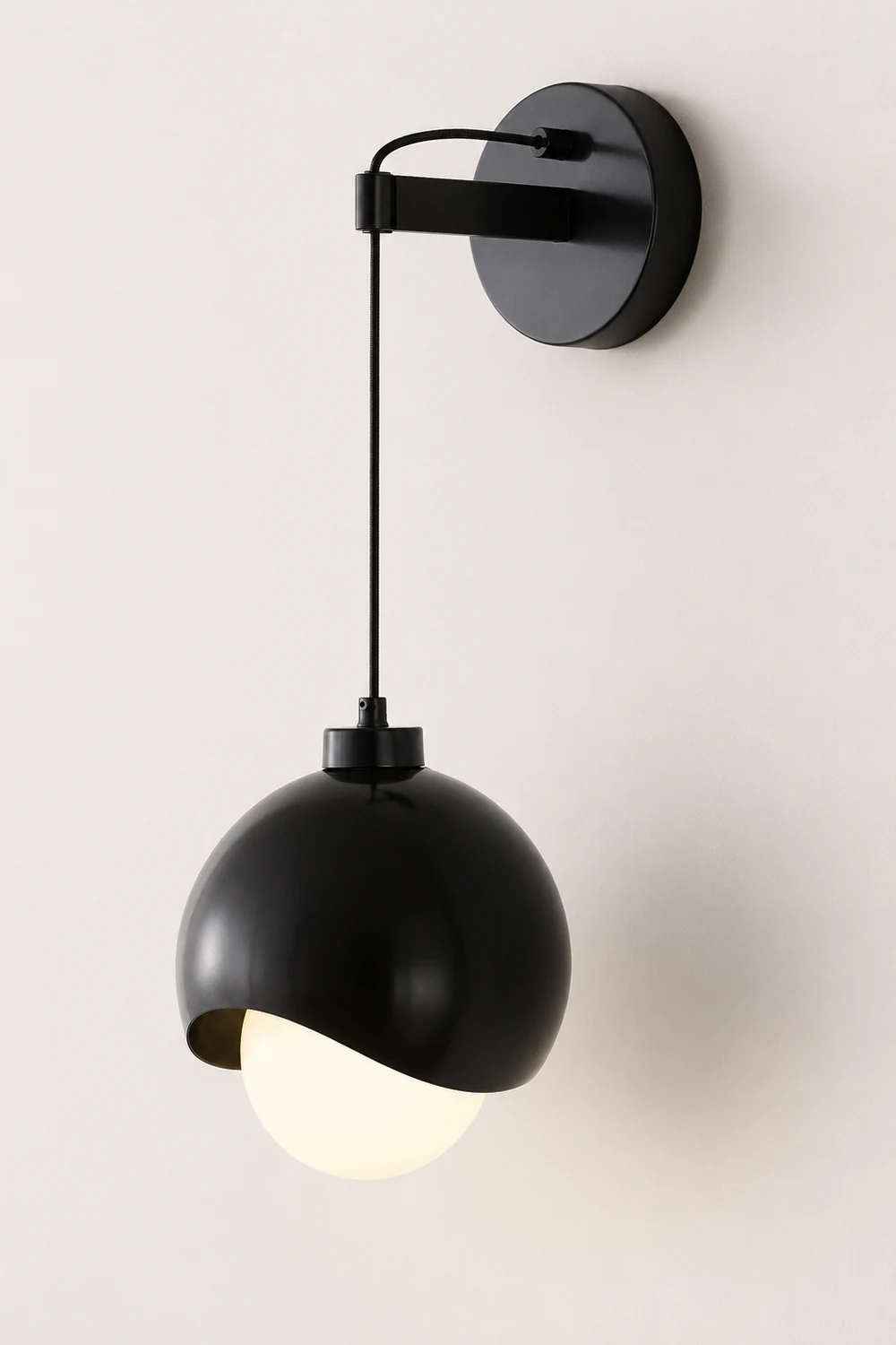 Helmet Wall Lamp - Lumpaz