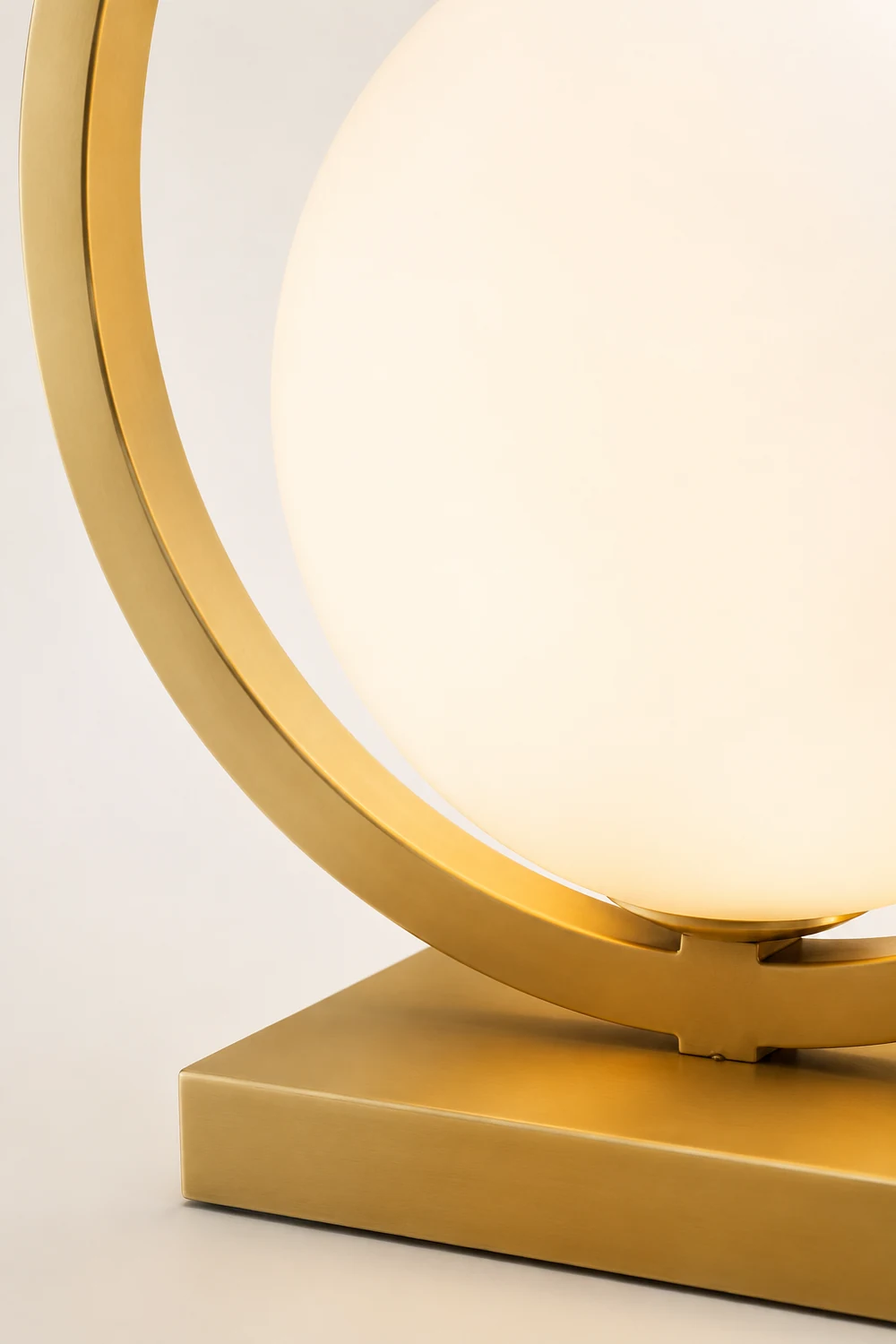 Lunar Brass Table Lamp - Lumpaz
