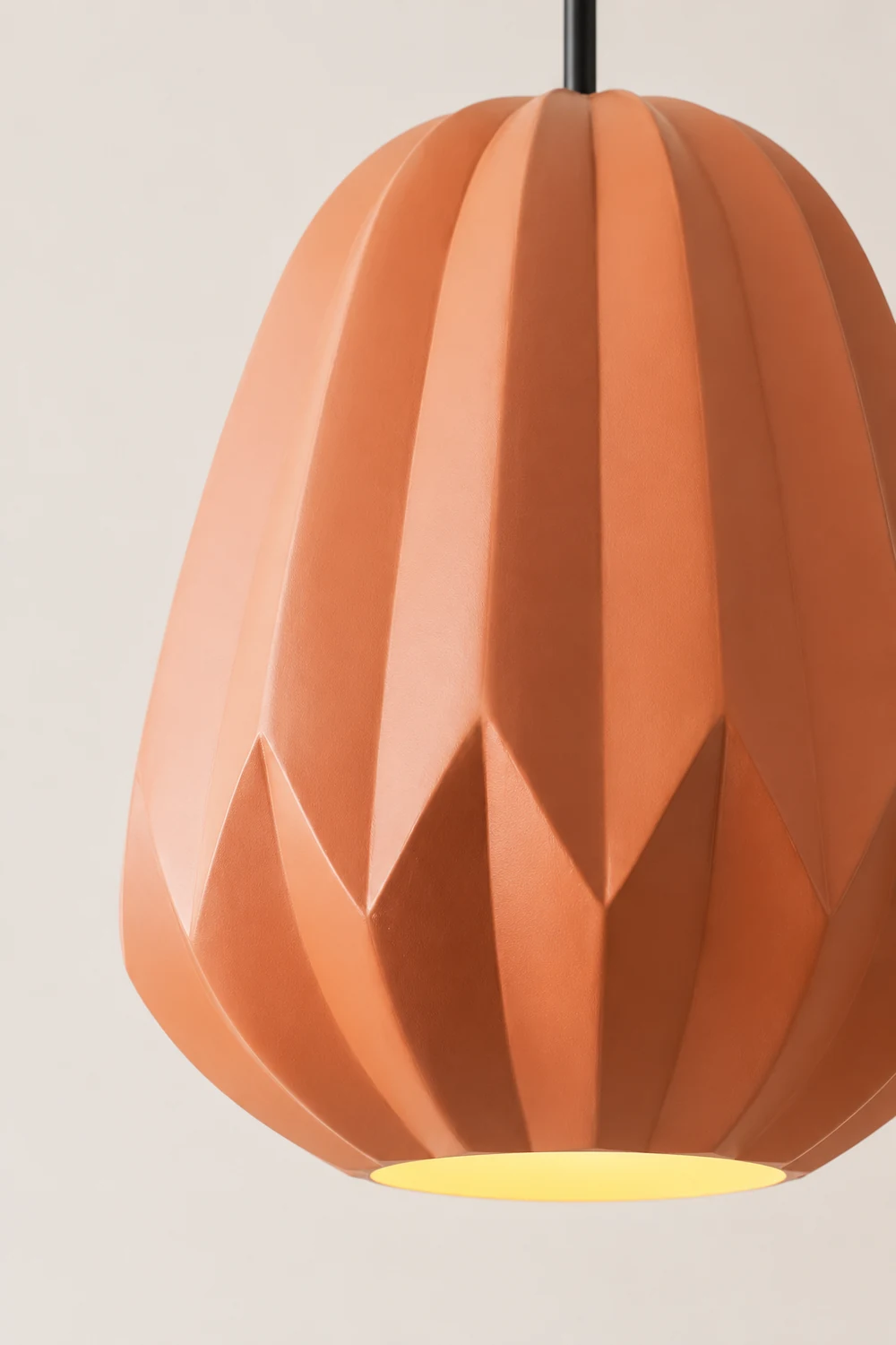 Papaya Resin Pendant Lamp - Lumpaz