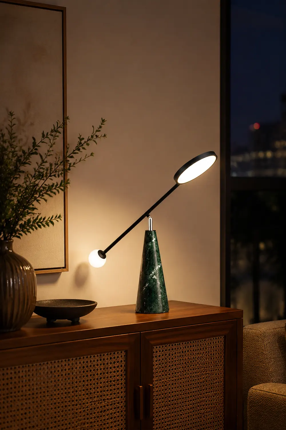 Orbit Table Lamp - Lumpaz