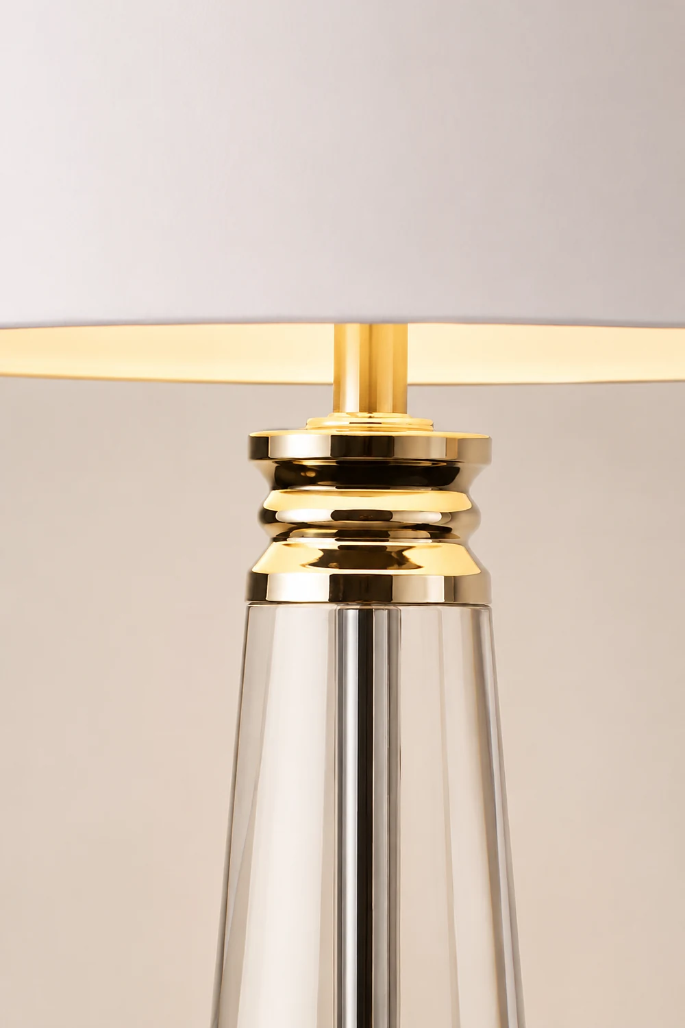 Tapered Table Lamp - Lumpaz