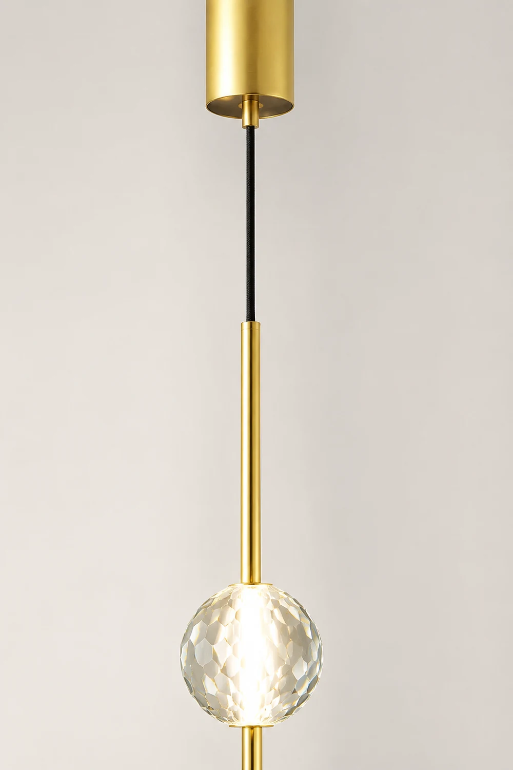 Ari Crystal Pendant Lamp - Lumpaz