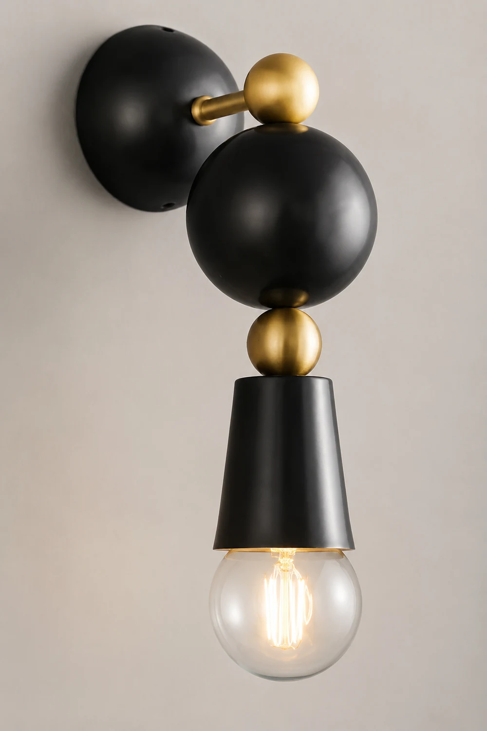 Spindle Wall Lamp - Lumpaz