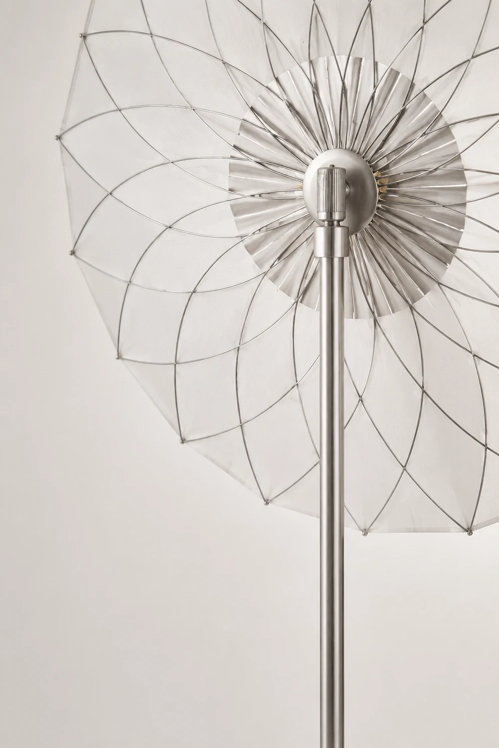 Filigree Floor Lamp - Lumpaz