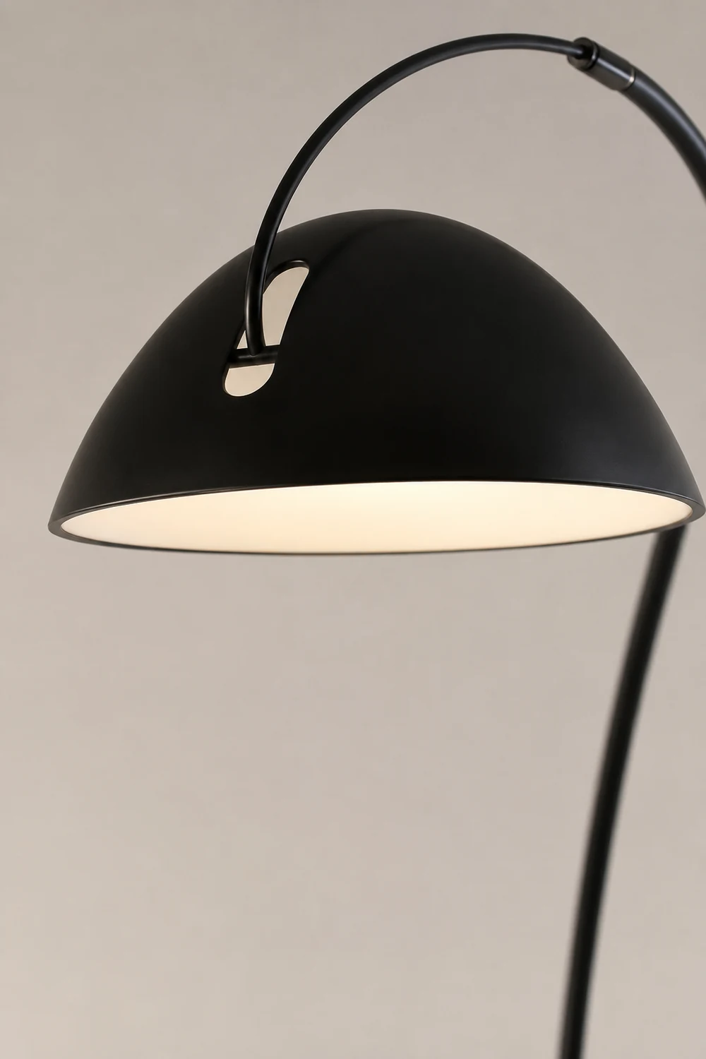 Pluma Floor Lamp - Lumpaz