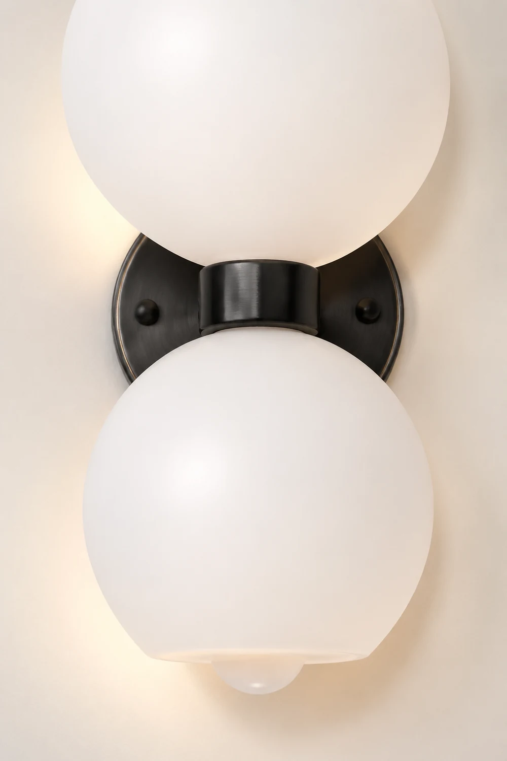 Round White Glass Bedroom Wall Lamp - Lumpaz