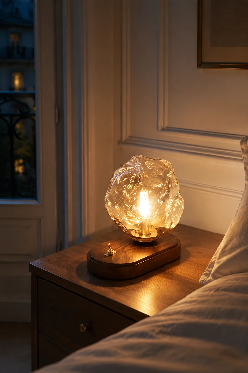 Ice Inspired Table Lamp - Lumpaz