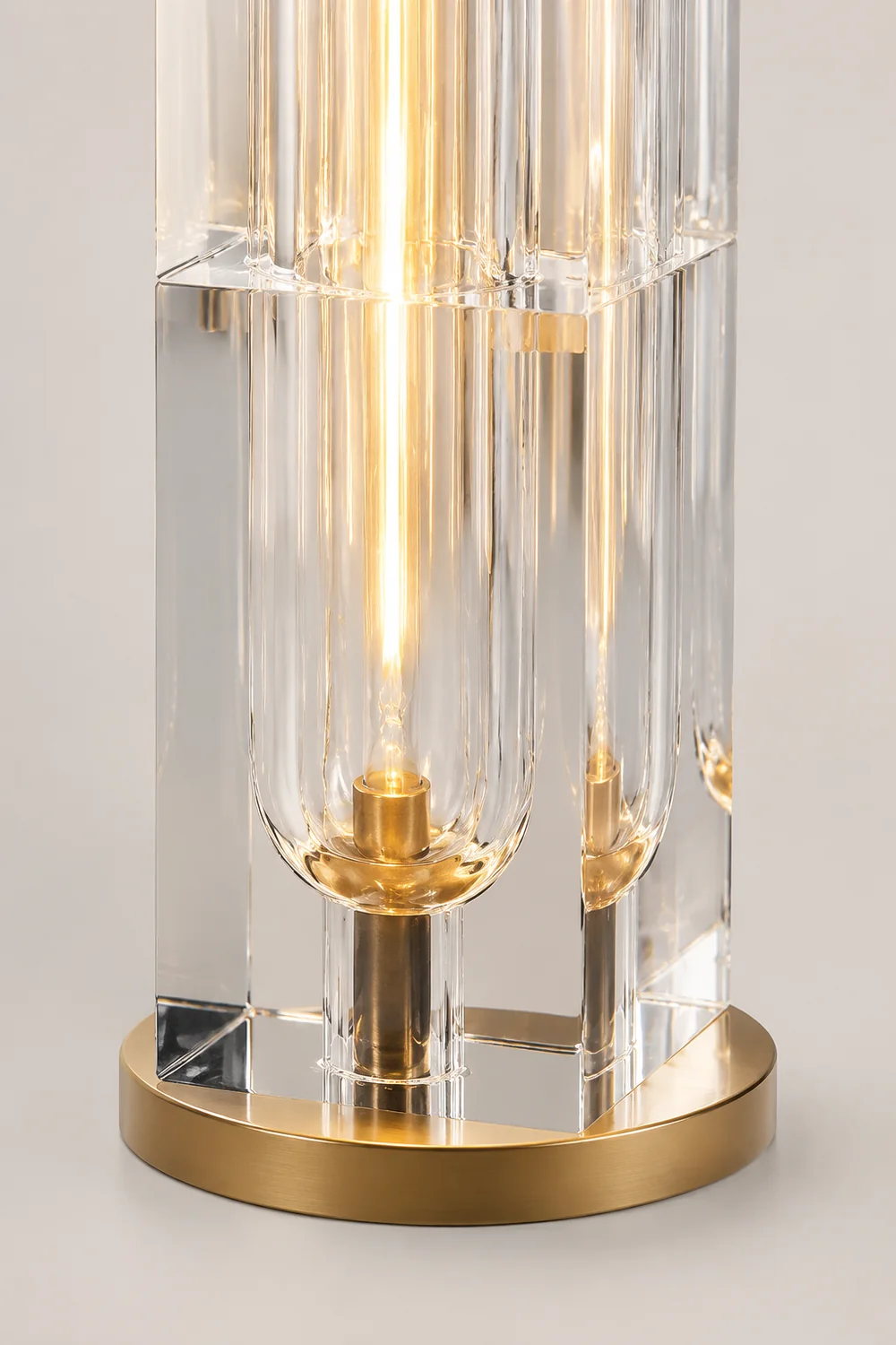 Glacon Table Lamp - Lumpaz