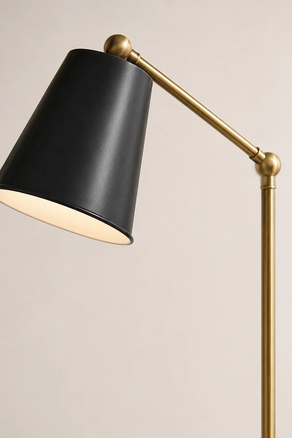 Tresa Table Lamp - Lumpaz