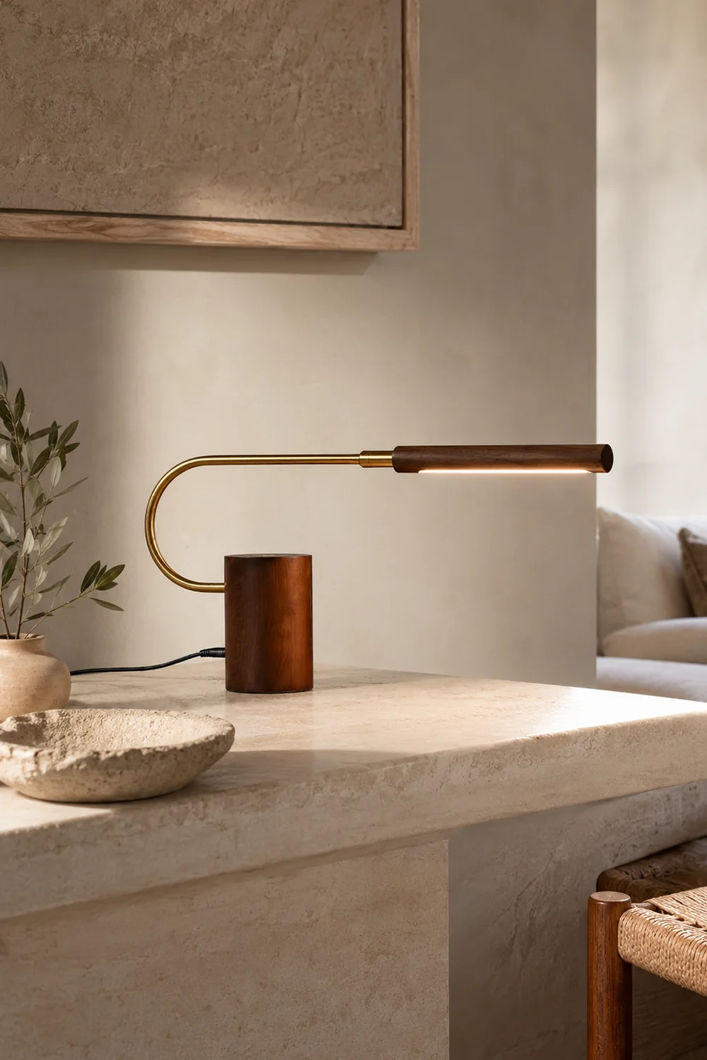 Banker Slim Table Lamp - Lumpaz