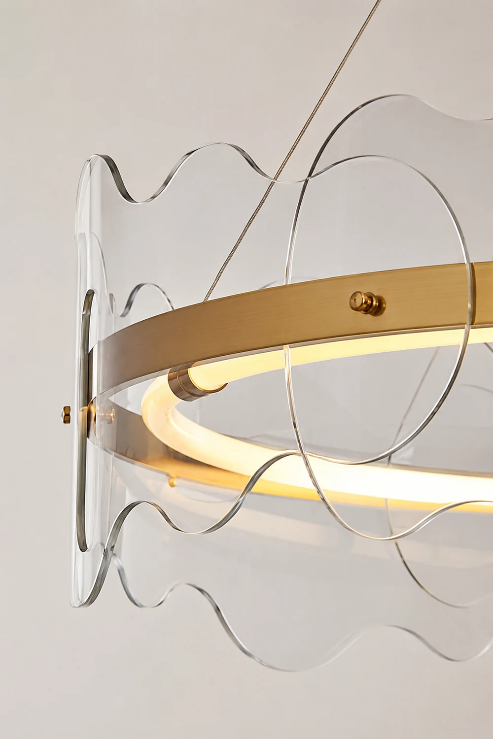 Acrylic Wave Chandelier - Lumpaz