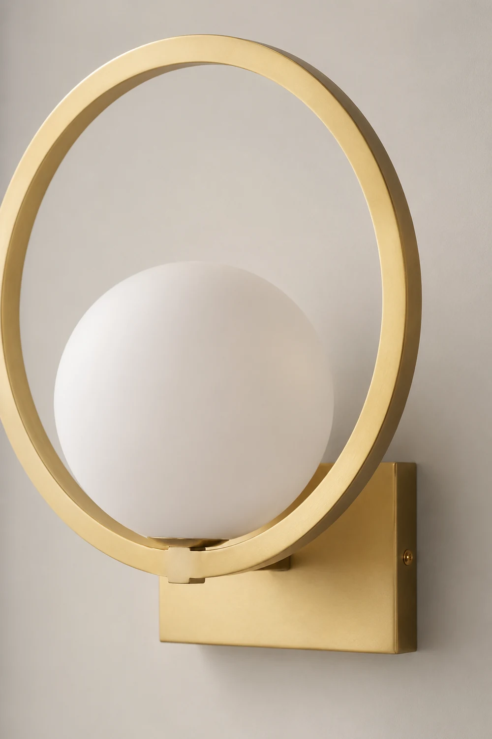 Lunar Brass Wall Lamp - Lumpaz