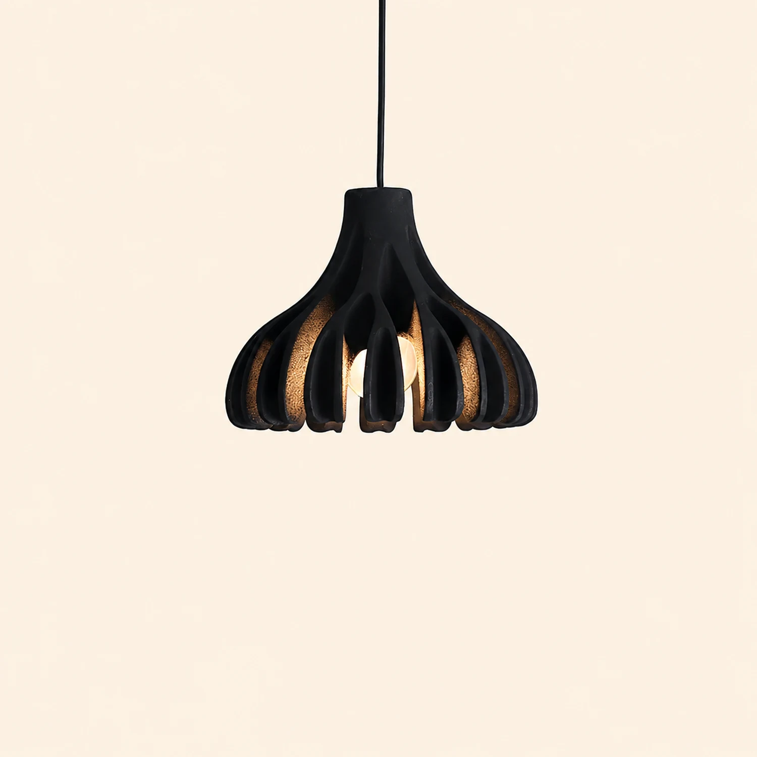 Coral Resin Pendant Lamp - Lumpaz