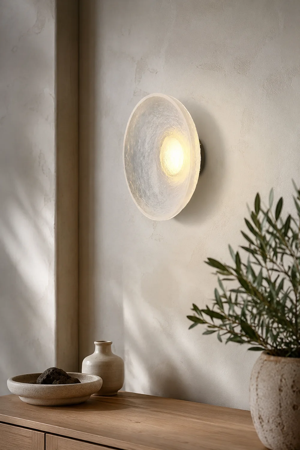 Eclipse Resin Wall Lamp - Lumpaz