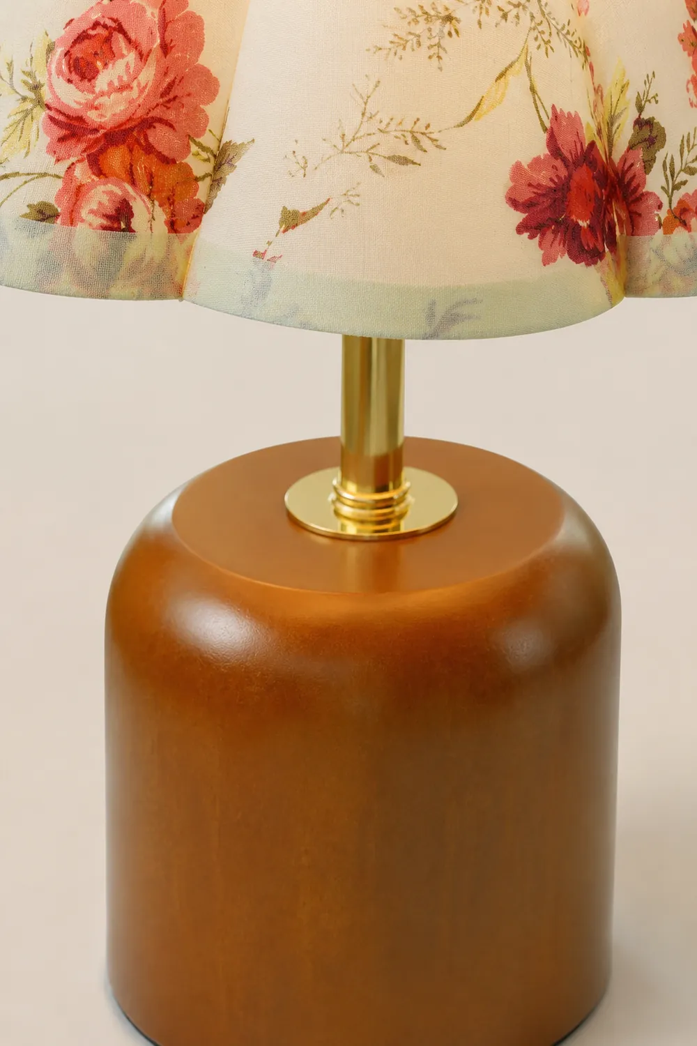 Rosa Vintage Table Lamp - Lumpaz