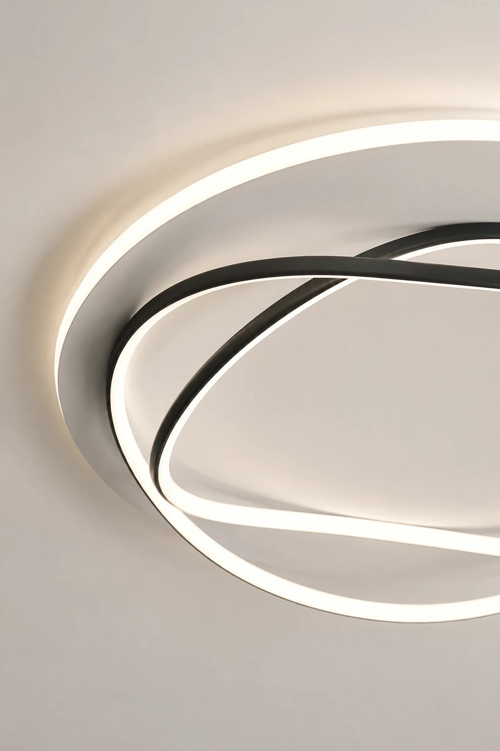 Oval Ceiling Lamp - Lumpaz