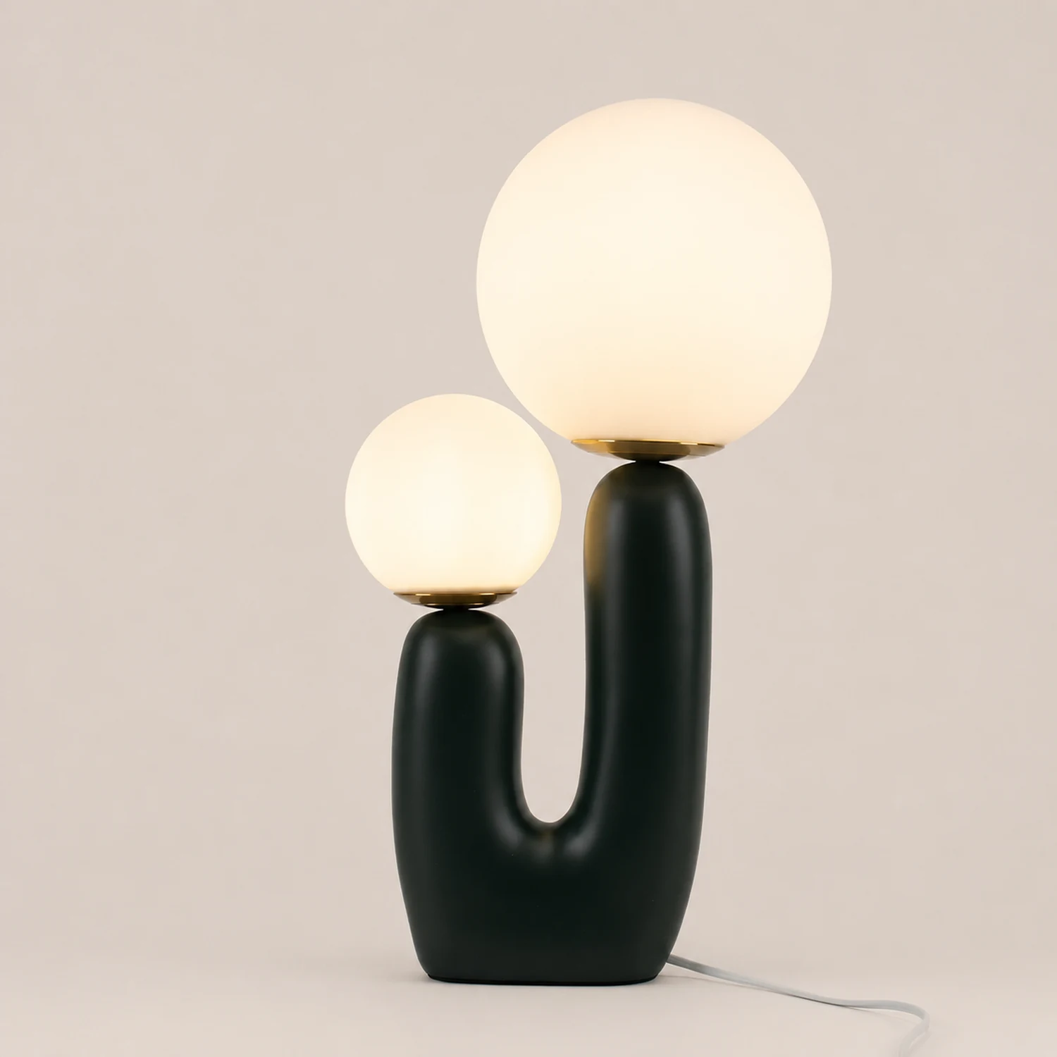 Oo Smooth Table Lamp - Lumpaz