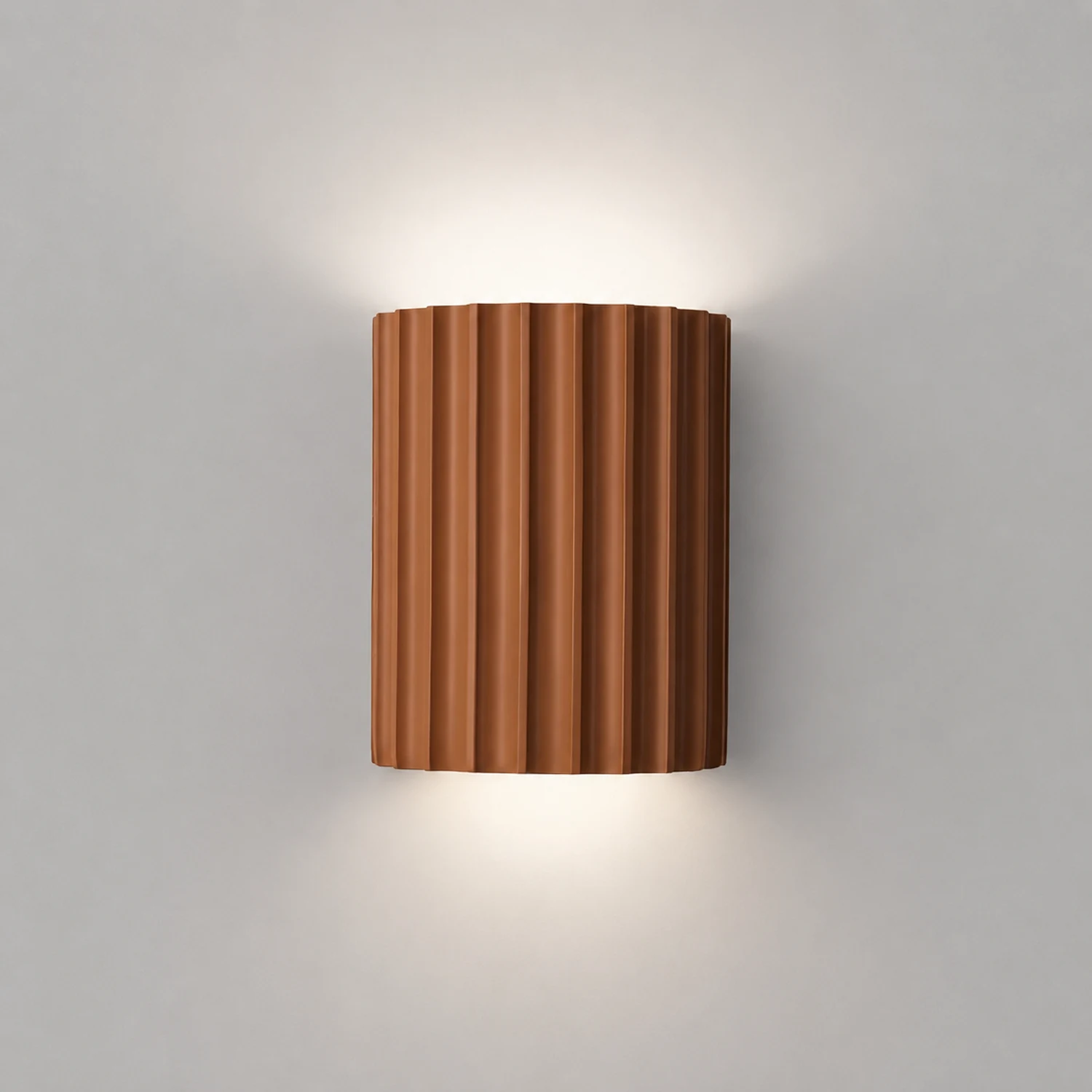 Fluted Resin Wall Lamp - Lumpaz