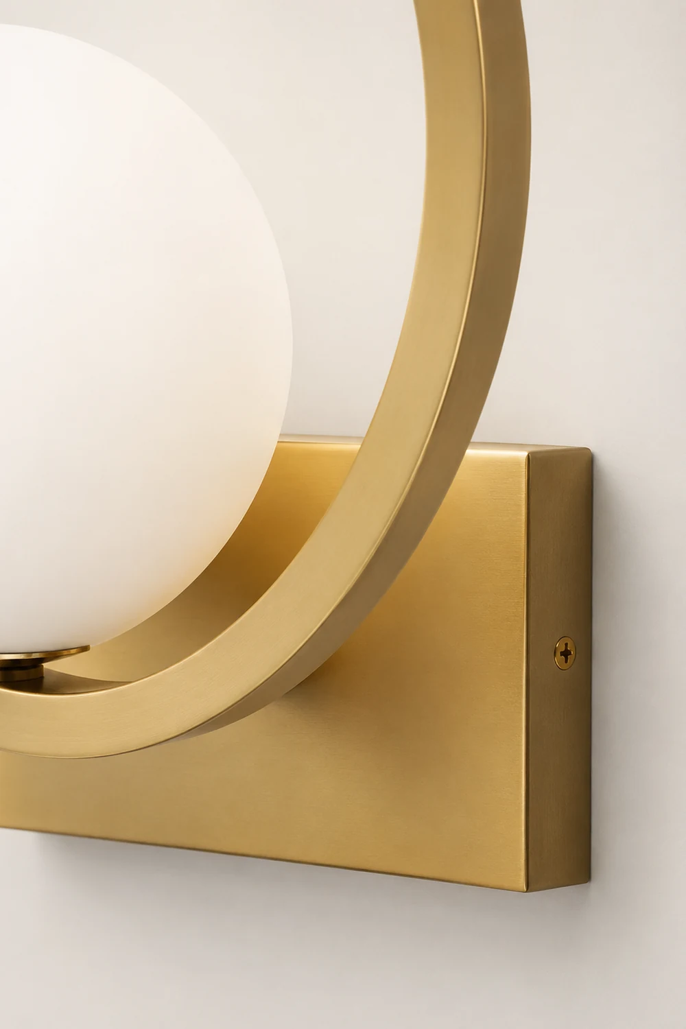 Lunar Brass Wall Lamp - Lumpaz