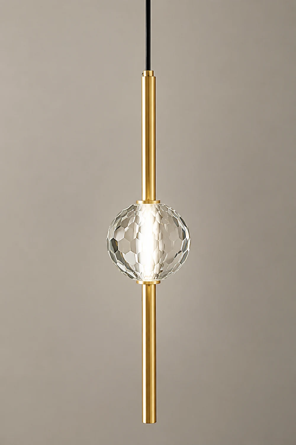 Ari Crystal Pendant Lamp - Lumpaz
