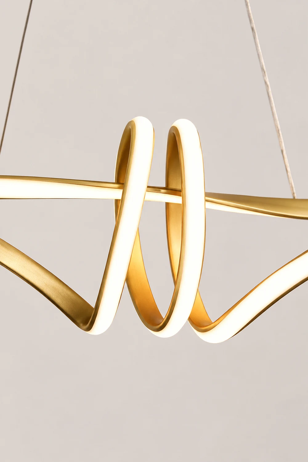 Ribbon Chandelier - Lumpaz
