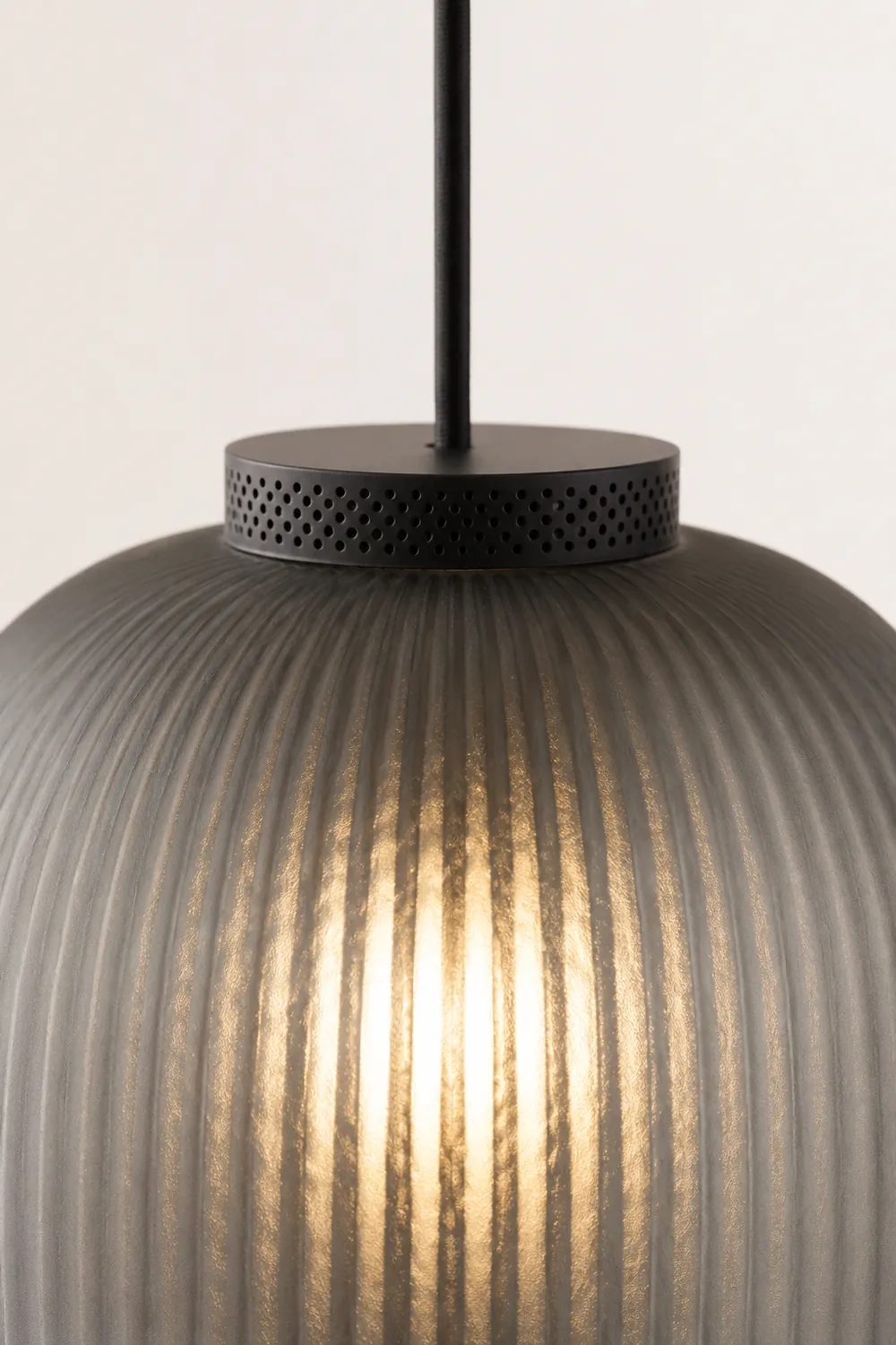 Dynamic Pendant Light - Lumpaz