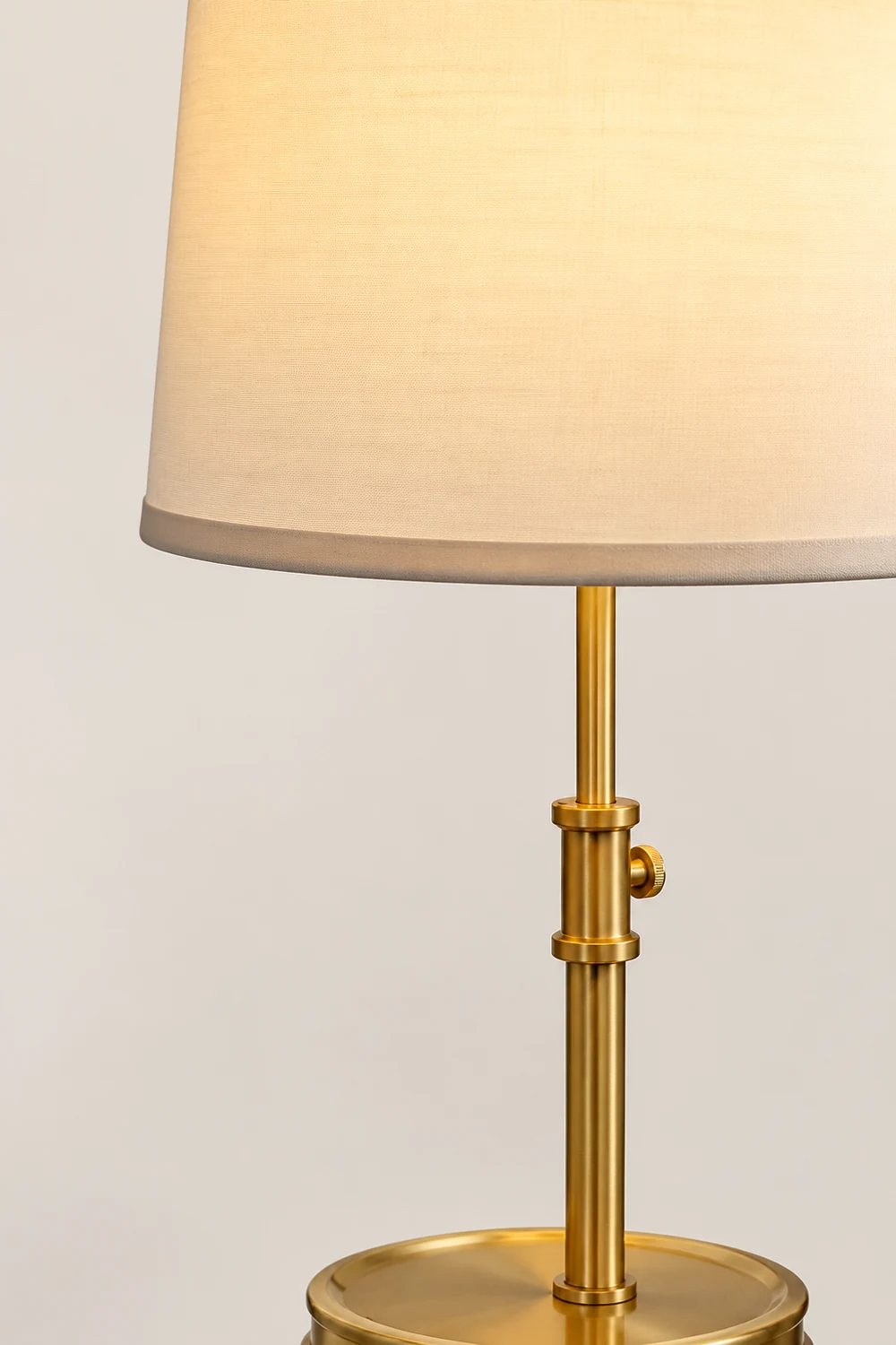 Bryant Table Lamp - Lumpaz
