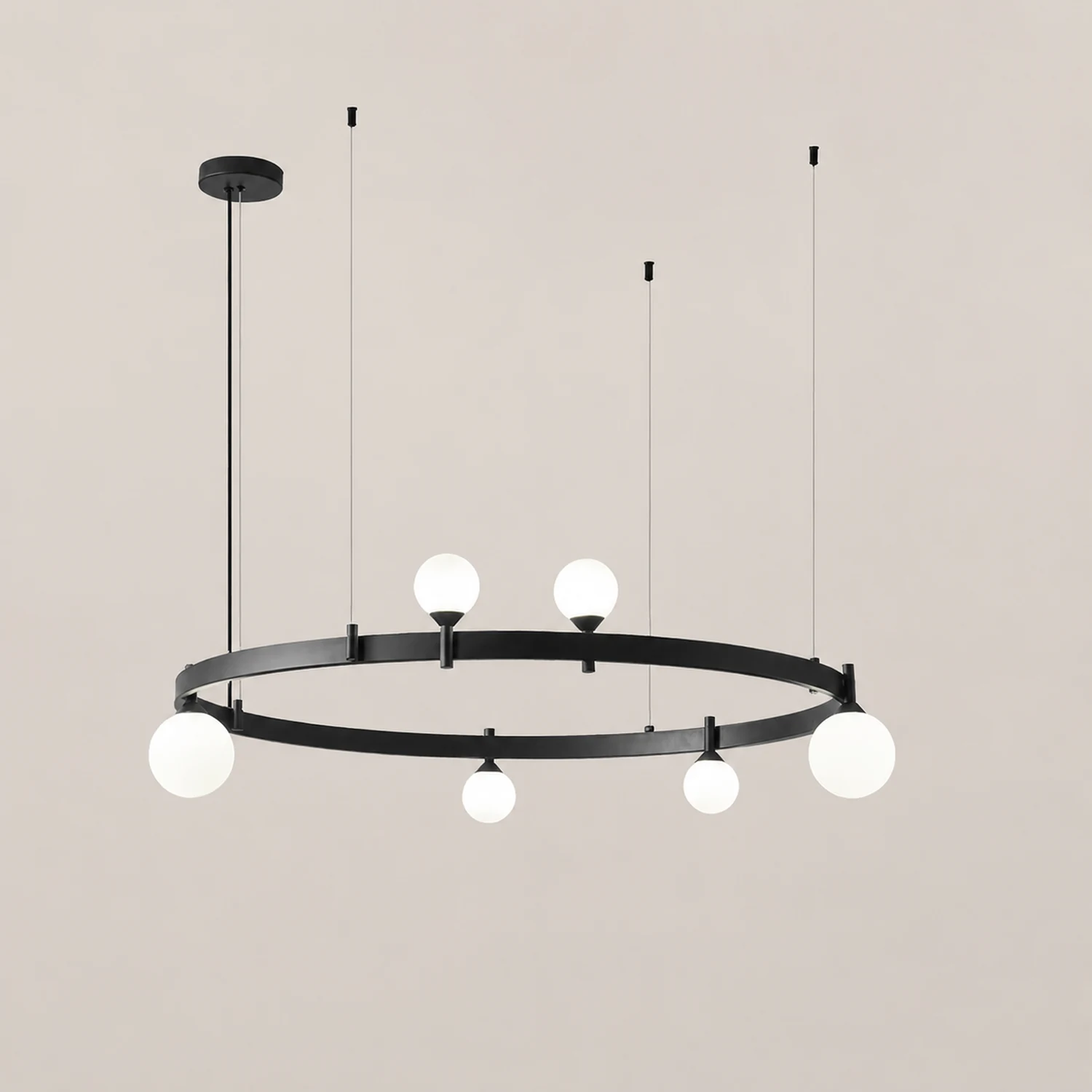 Stant Circular Chandelier - Lumpaz