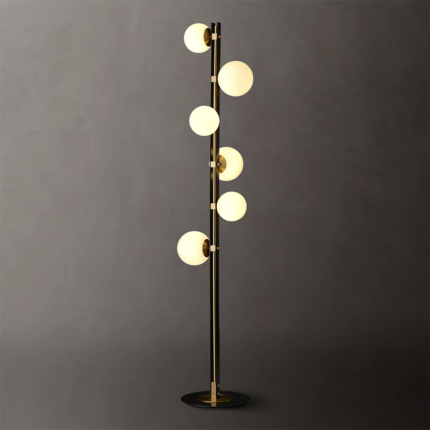 Planeta Floor Lamp - Lumpaz