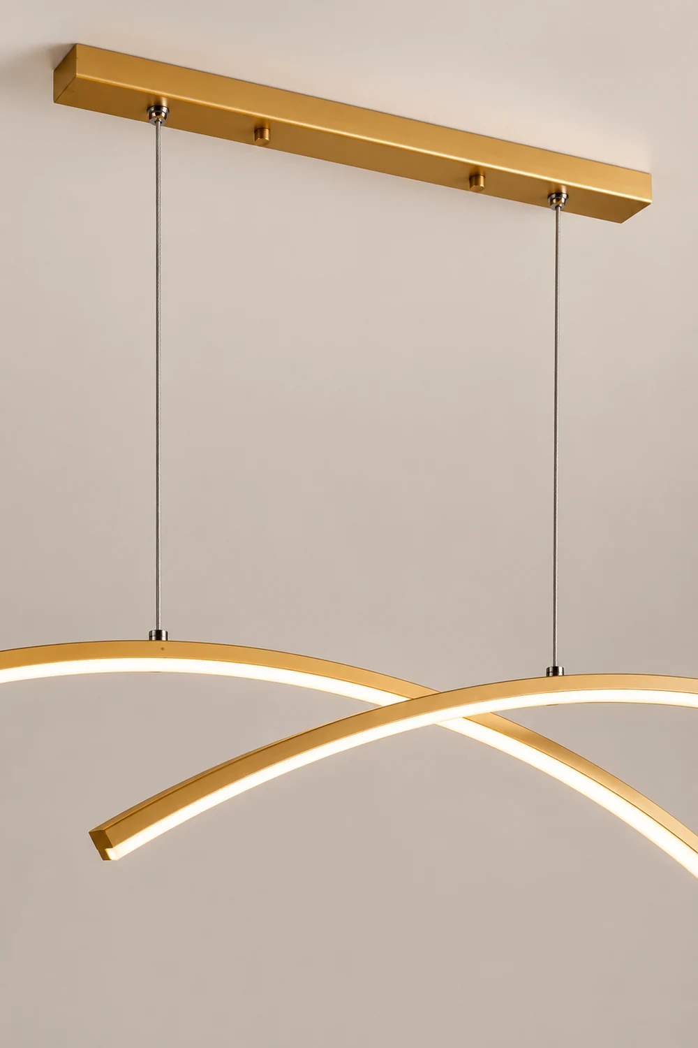 Oscillating Strip Island Chandelier - Lumpaz