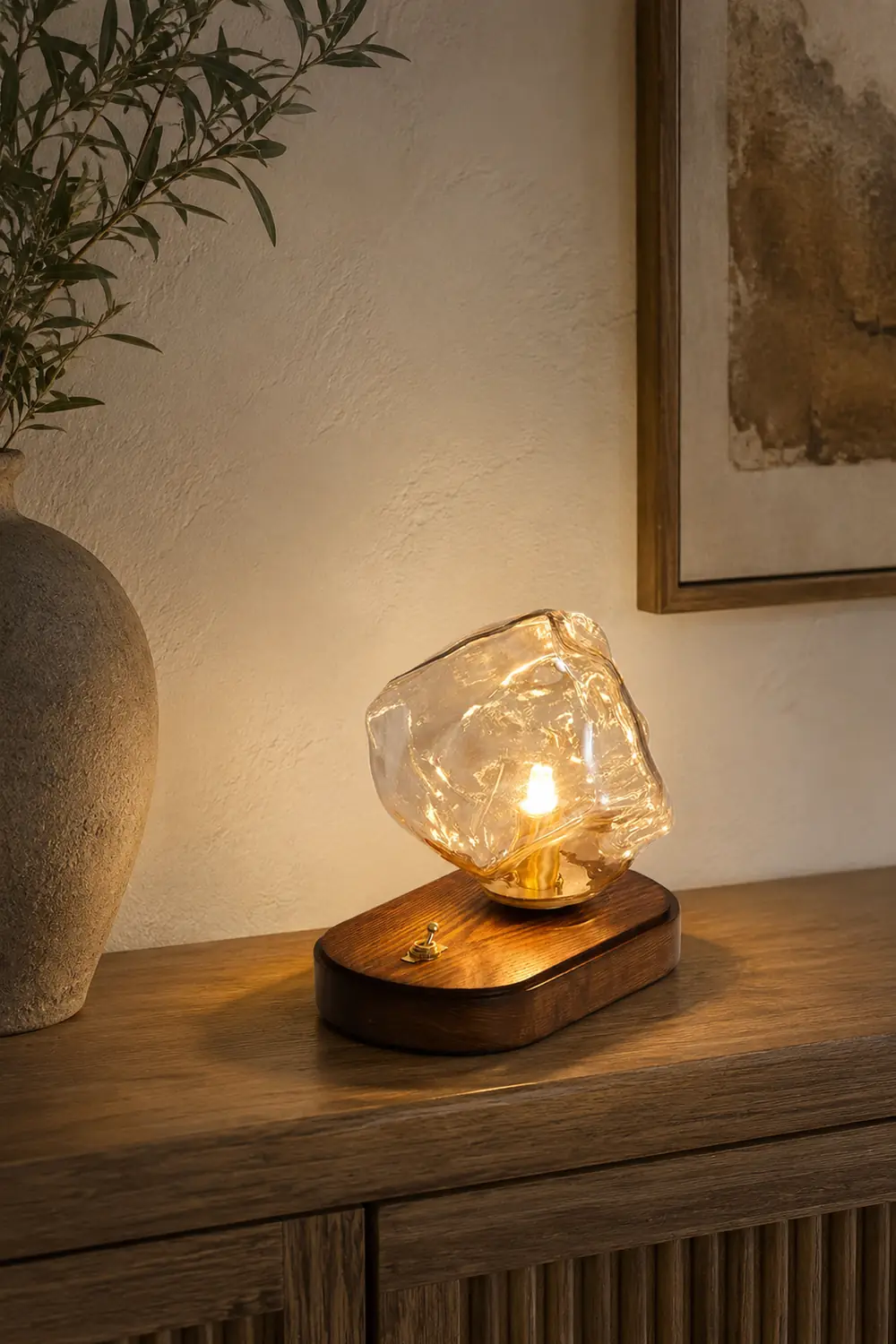 Ice Inspired Table Lamp - Lumpaz