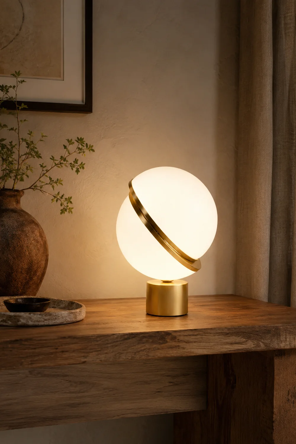 Crescent Table Light - Lumpaz
