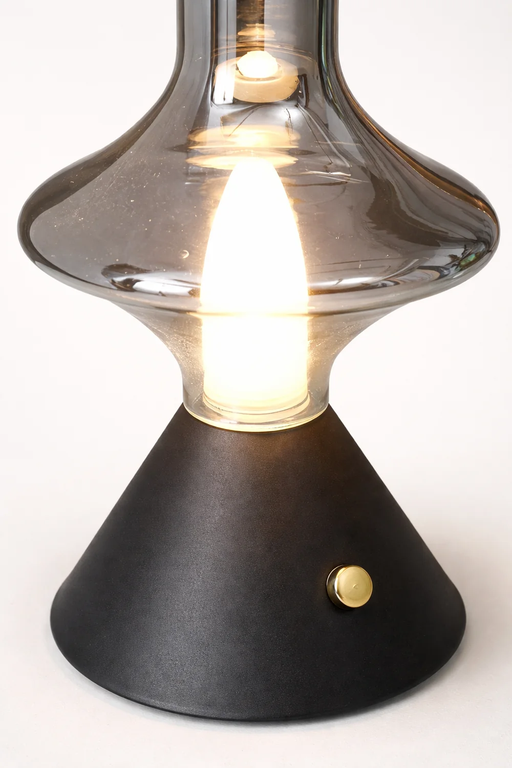 Theater Built-in Battery Table Lamp - Lumpaz