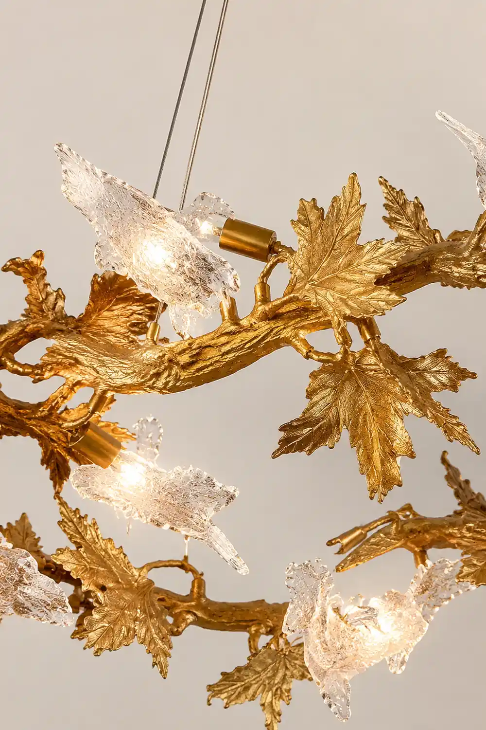 Folio Crown Chandelier - Lumpaz