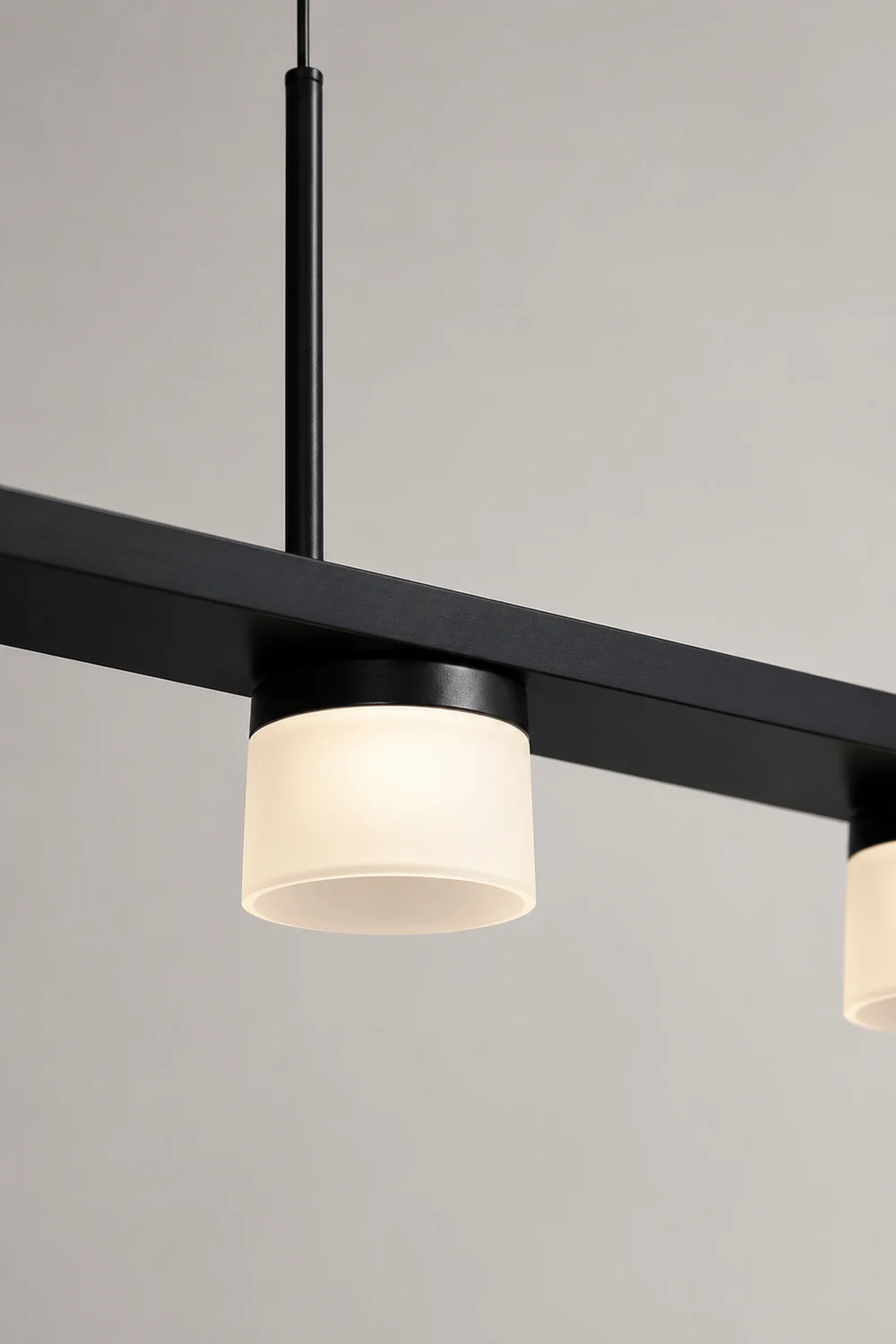 Esfera Linear Chandelier - Lumpaz