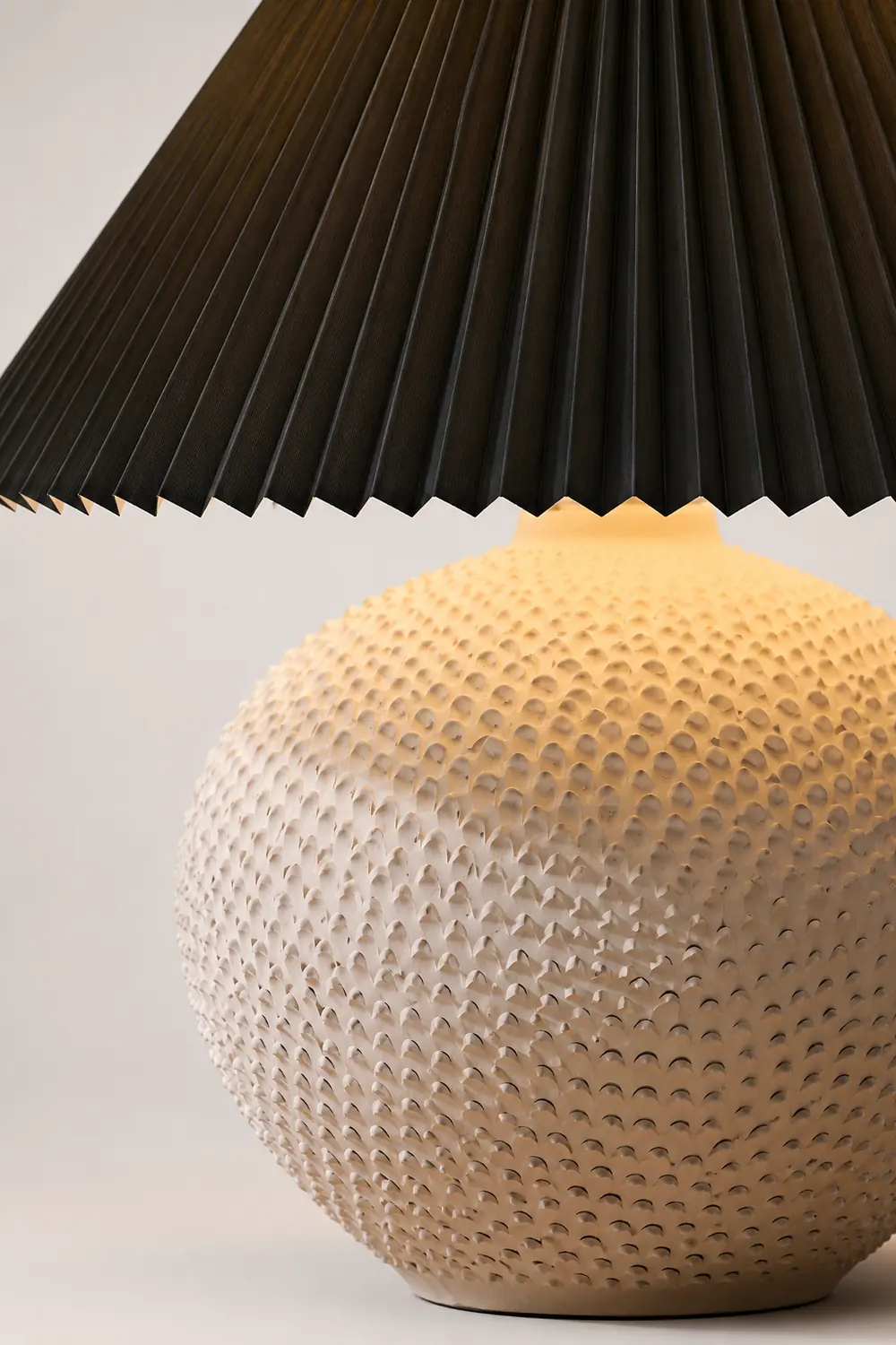 Textured Ceramic Table Light - Lumpaz