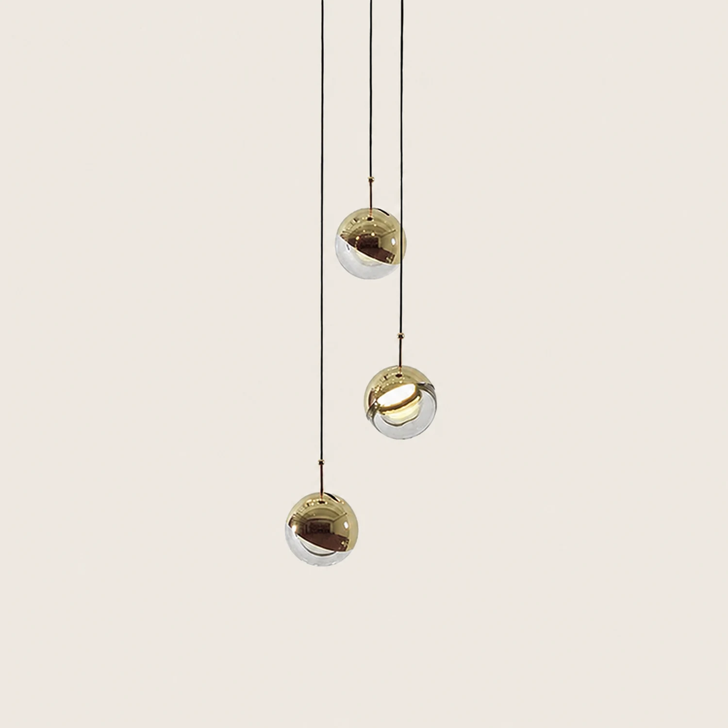 Stylish Ball Chandelier - Lumpaz