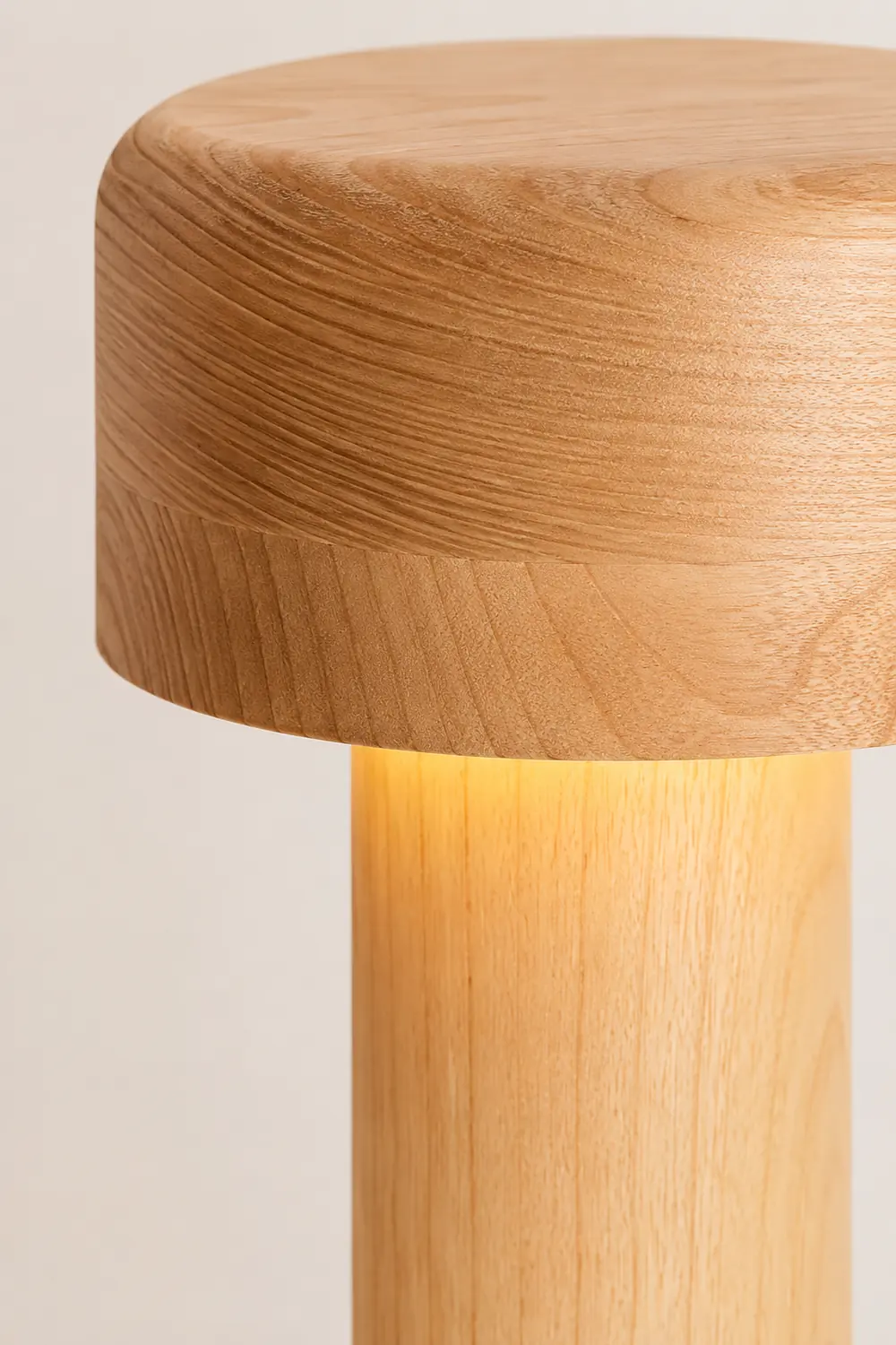 Wooden Tower Table Lamp - Lumpaz