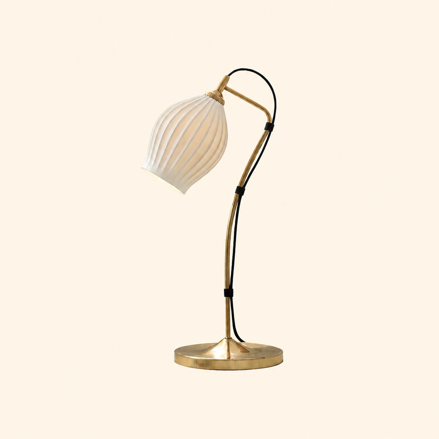 Ceramic Ribbed Table Lamp - Lumpaz