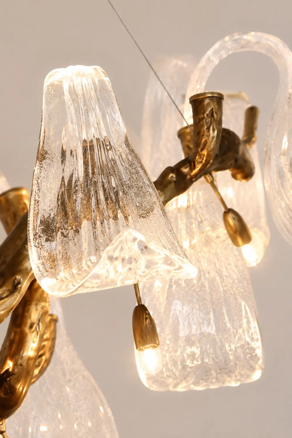 Icarus Wings Horizontal Chandelier - Lumpaz