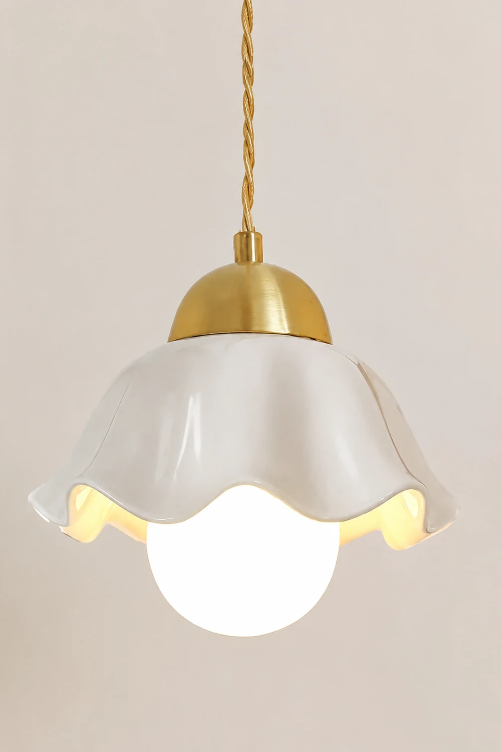 Ceramics Floral Pendant Light - Lumpaz