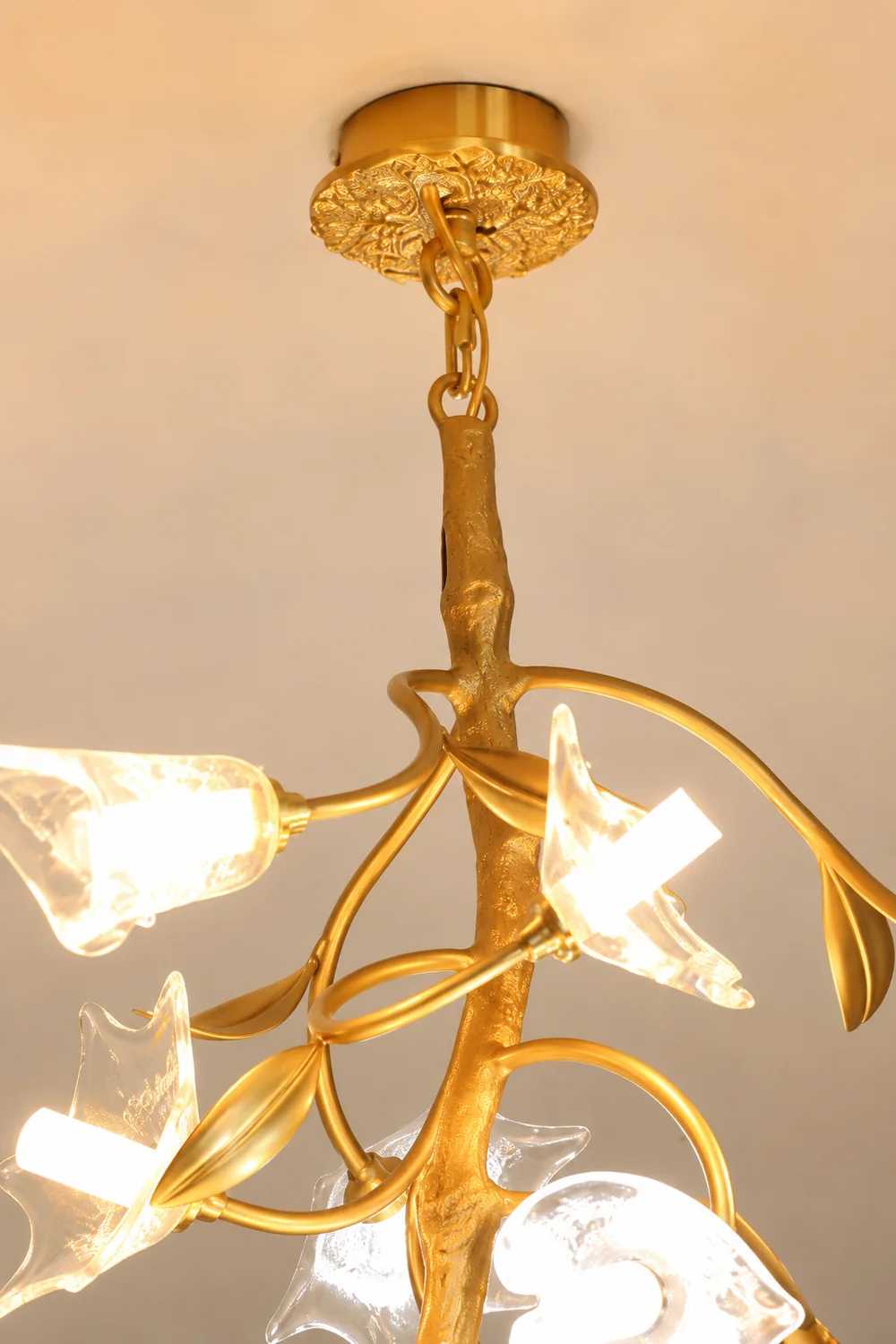 Flower Craftsman Chandelier - Lumpaz