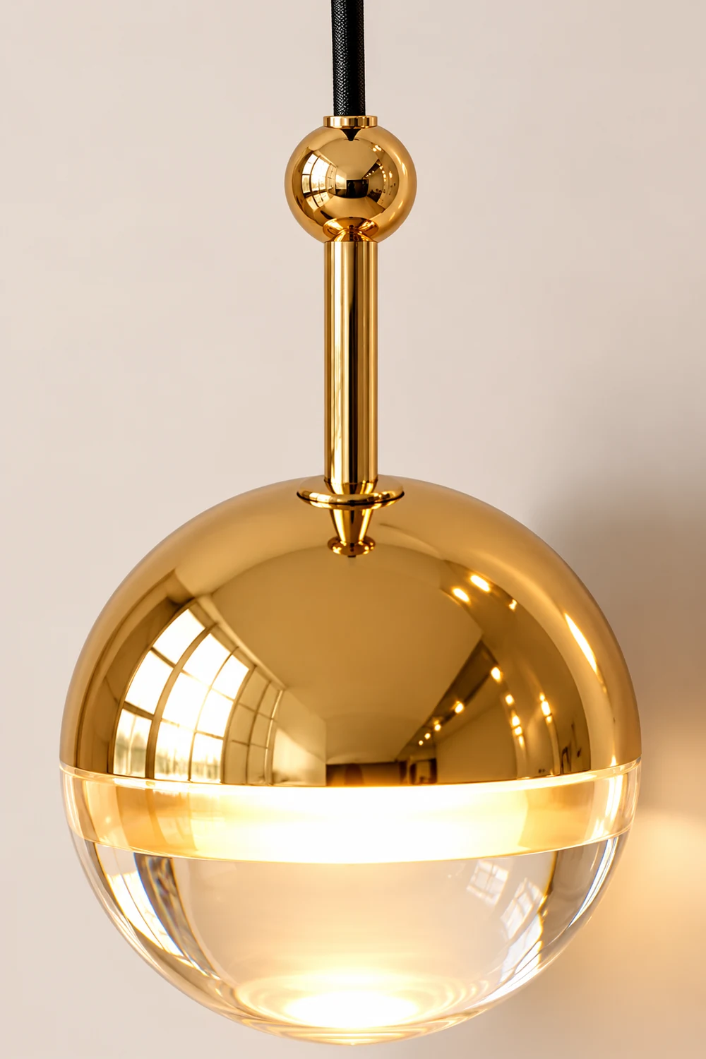Stylish Ball Chandelier - Lumpaz