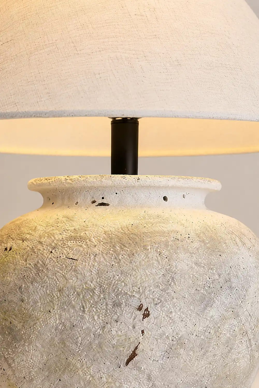 Houa Ceramic Table Lamp - Lumpaz